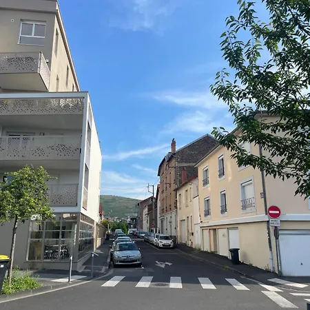 T2 - Ferrand *